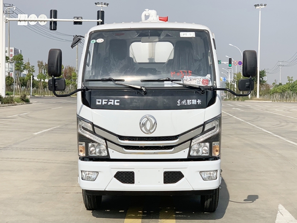 國(guó)六小多利卡 5方 吸污車